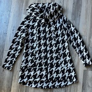 Maxi Houndstooth lightweight coat